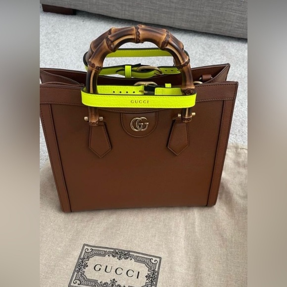 Gucci handbag: Diana Small - Picture 1 of 2